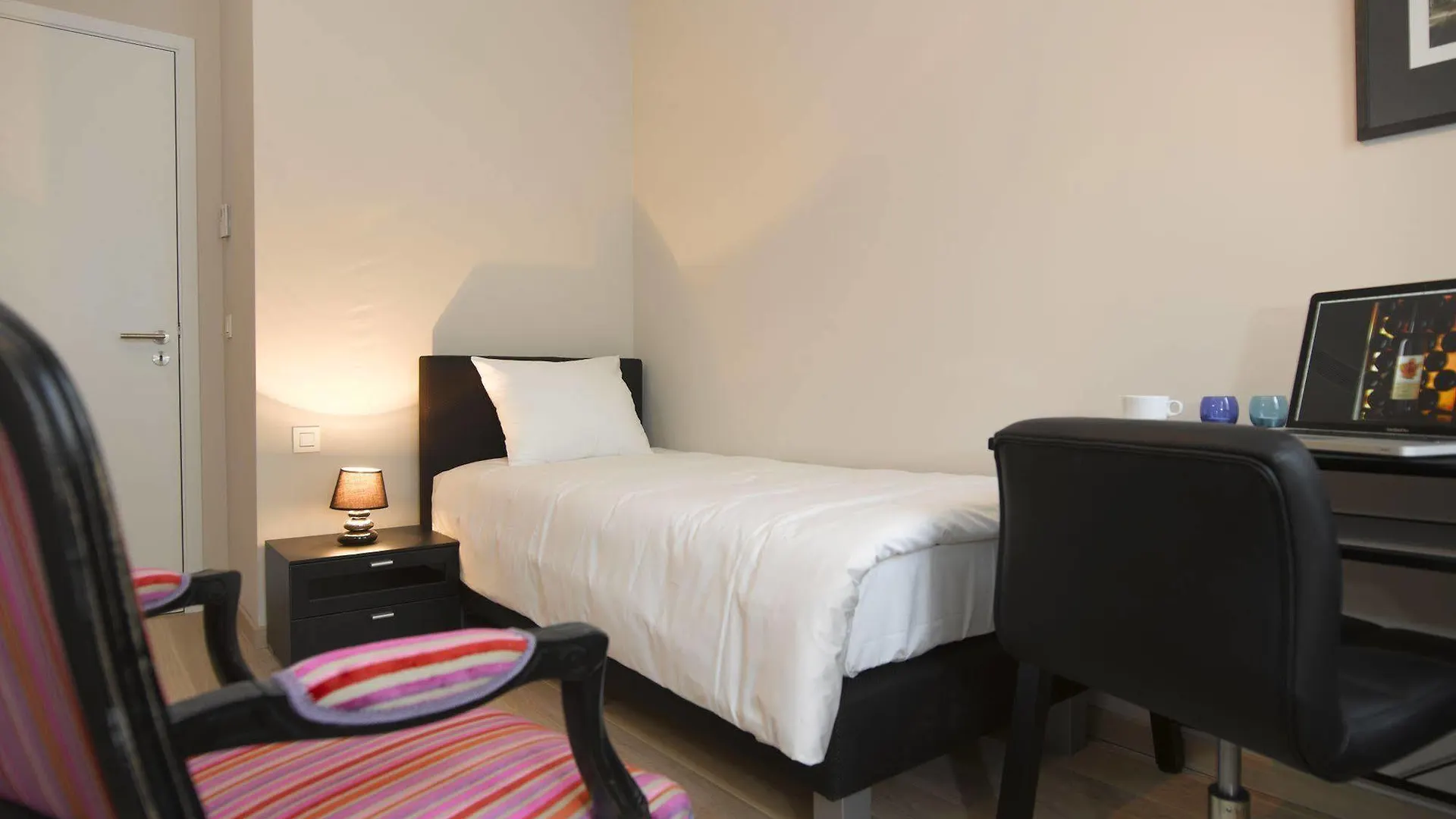 Thon Residence Eu Aparthotel Brussels 4*,